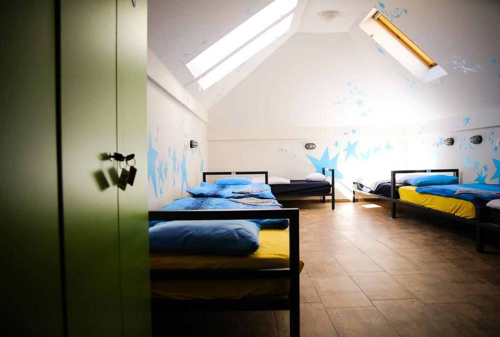 Varad Inn Novi Sad Bagian luar foto