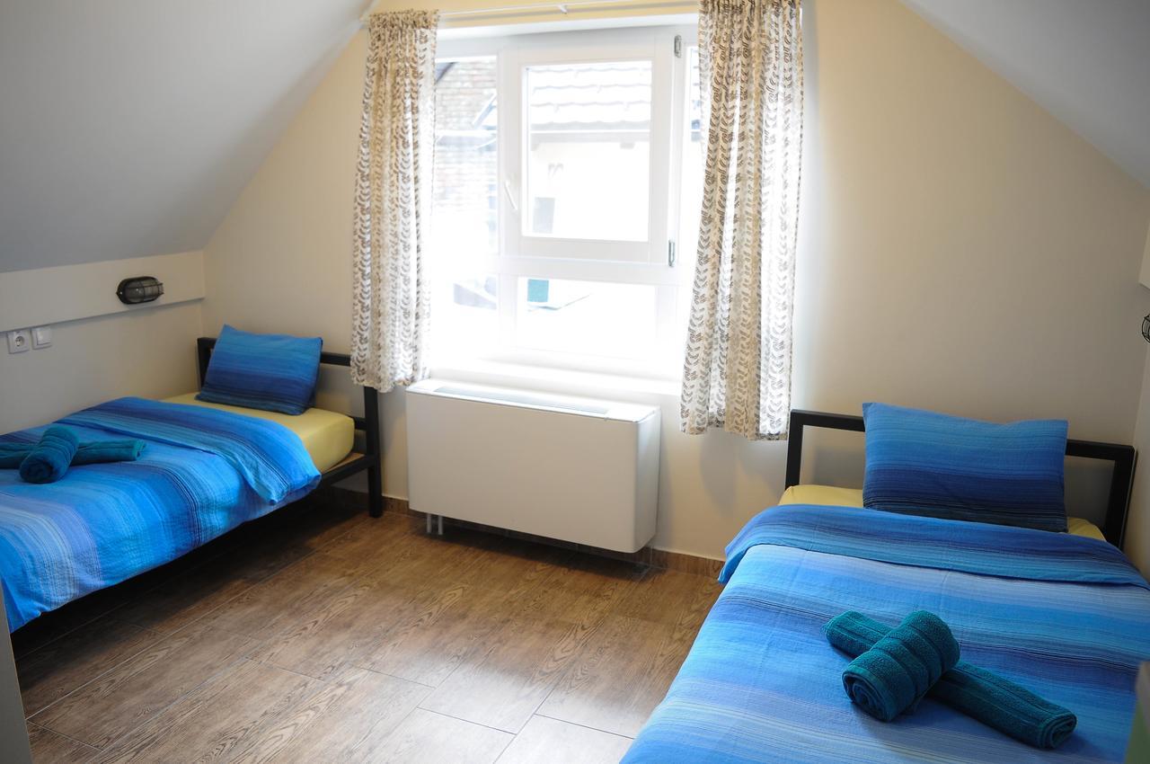 Varad Inn Novi Sad Bagian luar foto